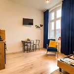 Tiny Studio City Centre / Mala Kawalerka
